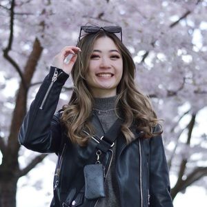 Meet your Posher, Calista